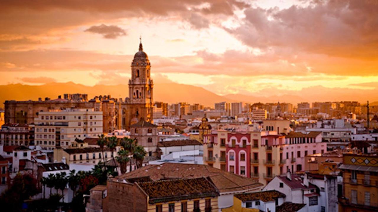 Holidays2Malaga Comfort Center Luaran gambar